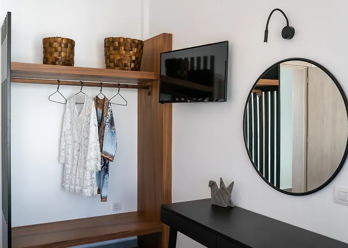 Thira Gold 산토리니