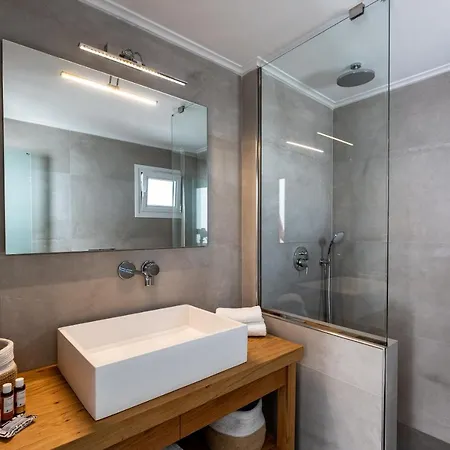 Thira Gold * Fira (Santorini)