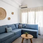 Thira Gold Apartman Fíra