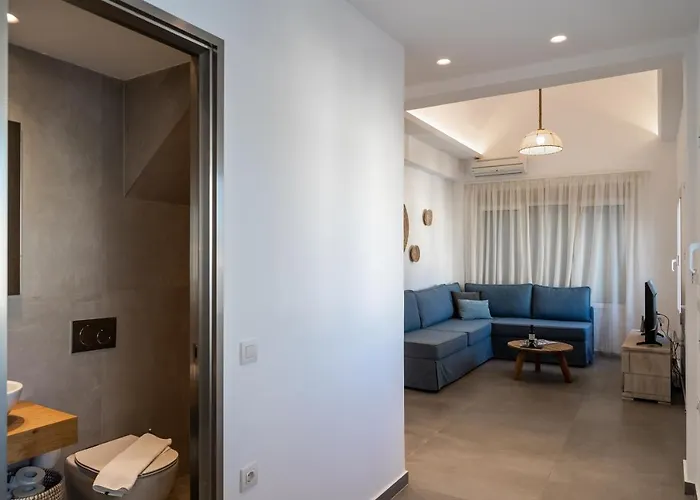 Thira Gold Apartament *