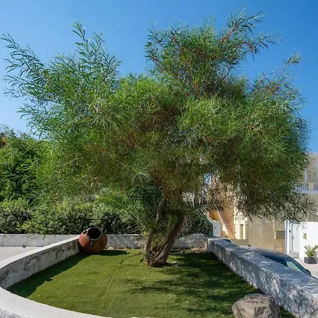 Apartment Thira Gold *